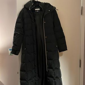 Cole Haan Maxi Puffer Coat in Medium- like new condition